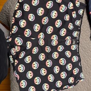 PINK Victoria’s Secret Black Rainbow Smiley Pajama Shorts XXL